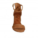 Chaussure ouverte pour femmes avec courroie en daim brun clair talon 5 - Pointures disponibles:  43