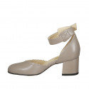 Chaussure ouverte pour femmes à bout rondu avec courroie en cuir gris talon 5 - Pointures disponibles:  31, 44