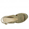 Sandale pour femmes en daim vert avec goujons et talon compensé 7 - Pointures disponibles:  43, 44
