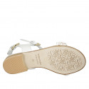 Sandale pour femmes en cuir blanc et raphia tressé blanc, platine et cuivre avec courroies et talon 2 - Pointures disponibles:  33