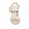 Sandalo da donna con fibbia ed elastico in pelle stampata e camoscio beige tacco 7 - Misure disponibili: 43, 45