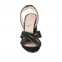 Sandalo da donna con elastico in pelle nera tacco 7 - Misure disponibili: 33, 34