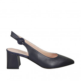 Donna scarpe Chanel numeri piccoli (31, 32, 33, 34).Calzature vendita on  line Chanel.