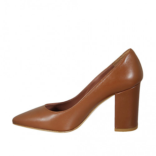 pointy pump in tan brown leather heel 8