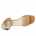Chaussure ouverte pour femmes avec courroie en daim cognac talon 4 - Pointures disponibles:  43, 45