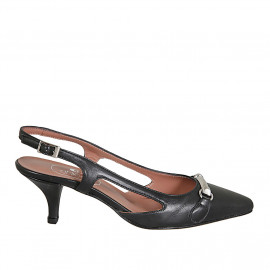 Donna scarpe Chanel,numeri grandi (42, 43, 44, 45, 46, 47).Calzature  vendita on line Chanel.