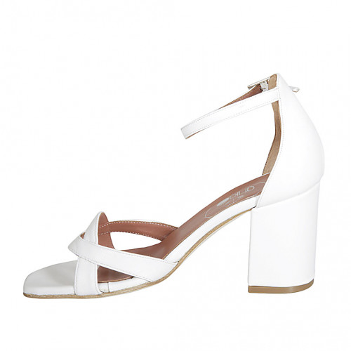 Woman's open shoe in white leather with strap block heel 8