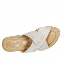 Mule pour femmes en daim et daim perforé beige avec plateforme et talon compensé 9 - Pointures disponibles:  42, 43