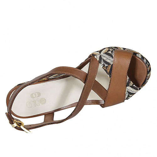 Woman's sandal with multicolored optical platform in brown leather
