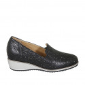 Woman's loafer with removable insole and elastic bands in black pierced leather wedge heel 3 - Available sizes:  31