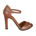 Chaussure ouverte avec courroie pour femmes en cuir brun clair talon 10 - Pointures disponibles:  42, 43