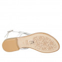 Sandalo infradito da donna in pelle bianca con perline strass tacco 2 - Misure disponibili: 32