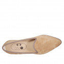 Mocassin friulano à bout pointu pour femmes en daim beige talon 1 - Pointures disponibles:  42