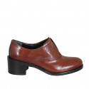 Woman's highfronted shoe with elastic band in tan brown leather heel 5 - Available sizes:  45