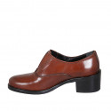 Woman's highfronted shoe with elastic band in tan brown leather heel 5 - Available sizes:  33, 44, 45