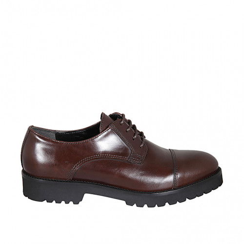 Woman's laced derby shoe with captoe in brown leather heel 3 - Available sizes:  43