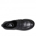 Woman's moccasin shoe with elastics in black leather heel 3 - Available sizes:  32, 33