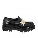 Woman's loafer with elastic band and accessory in black patent leather heel 3 - Available sizes:  32