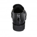 Mocasino con elastico y accesorio para mujer en charol negro tacon 3 - Tallas disponibles:  32