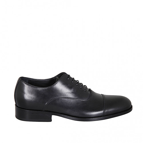 Men's elegant Oxford style shoe with...