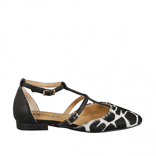 Open shoes Woman 46 in Leather White GHIGO