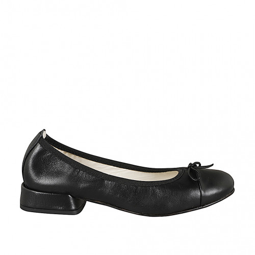 Ballerinas Woman 44 in Leather Black GHIGO