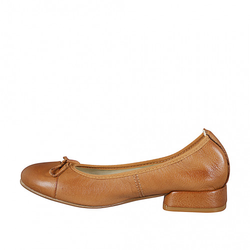 Ballerinas Woman 32 in Leather Cognac Brown GHIGO