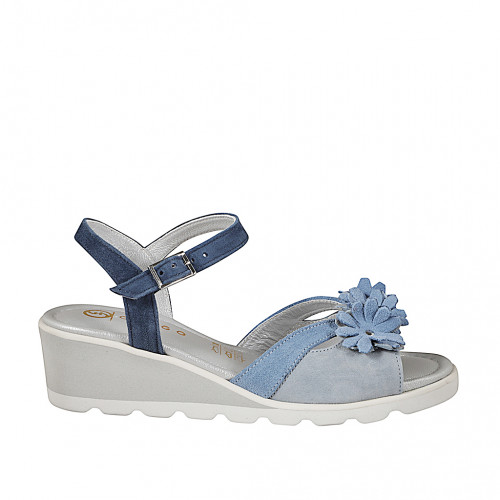 Sandals Woman 32 in Suede Light blue GHIGO
