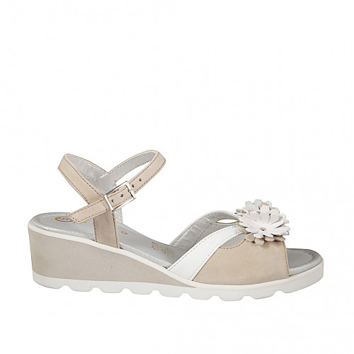 Sandals Woman 45 in Leather Beige GHIGO
